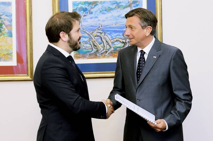 Miha Lobnik, Zagovornik naela enakosti je predsedniku Republike Slovenije Borutu Pahorju predal in predstavil Letno poroilo Zagovornika naela enakosti za leto 2016