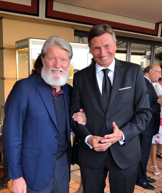 Predsednik Pahor in misijonar Pedro Opeka