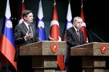 15. 12. 2016, Ankara, Turija – Tiskovna konferenca predsednika Pahorja in predsednika Republike Turije (STA)