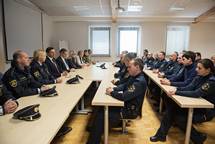 31. 12. 2019, Koevje – Predsednik republike je na zadnji dan letonjega leta obiskal policiste in vojake, ki skupaj varujejo juno mejo (Bor Slana/STA)