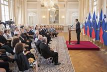 14. 6. 2019, Ljubljana – Predsednik Pahor je priredil sprejem ob 30. obletnici posaditve Lipe sprave (Bor Slana/STA)