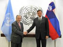 22. 5. 2017, New York, ZDA – Predsednik Pahor ob 25. obletnici lanstva Slovenije v OZN z generalnim sekretarjem OZN Antniom Guterresom (Robi Poredo/STA)