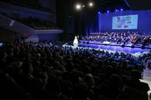18. 12. 2014, Ljubljana – Predsednik republike Borut Pahor se je v Cankarjevem domu udeleil 3. festivala slovenske domoljubne pesmi Mati Domovina (Ane Malovrh/STA)