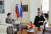 29. 4. 2014, Ljubljana – Predsednik republike se je danes sestal s predsednico vlade (Daniel Novakovi / STA)