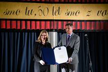 7. 10. 2019, Grosuplje – Predsednik Pahor se je udeleil prireditve ob 50. obletnici Osnovne ole Brinje Grosuplje (Neboja Teji/STA)