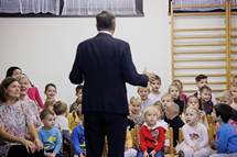 27. 10. 2022, Nova Gorica – Predsednik Pahor obiskal otroke in zaposlene v Centralnem vrtcu v Novi Gorici, ki praznuje 60 let delovanja (Neboja Teji/STA)