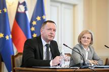 3. 2. 2020, Ljubljana – Javna predstavitev kandidata za predsednika KPK dr. Roberta umija (Neboja Teji/STA)