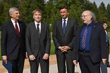 10. 6. 2019, Brdo pri Kranju – Predsednik Pahor se je udeleil slavnostne podelitve listin novim rednim, izrednim, dopisnim in astnim lanom Inenirske akademije Slovenije (Tamino Petelinek/STA)
