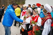 4. 3. 2017, Kamnik – Predsednik republike na dobrodelnem pohodu na Svetega Primoa nad Kamnikom (Ane Malovrh / STA)
