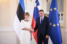 1. 4. 2020, Ljubljana – Predsednik Republike Slovenije Borut Pahor in predsednica Republike Estonije Kersti Kaljulaid