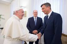 30. 5. 2018, Rim – Predsednik republike na zasebni avdienci pri papeu Franiku (Vatican Media)