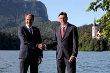 1. 9. 2021, Bled – Predsednik Republike Slovenije Borut Pahor je pred prietkom 16. Stratekega foruma Bled (BSF) na dvostranskem sreanju sprejel predsednika Vlade Helenske republike Kyriakosa Mitsotakisa (Daniel Novakovi/STA)