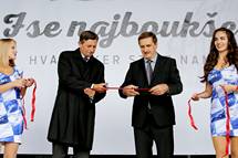 16. 9. 2017, Ljubljana – Predsednik Pahor se je udeleil otvoritve novega logistinega centra podjetja GMT (Daniel Novakovi/STA)