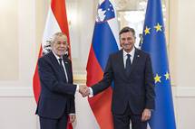 9. 12. 2022, Ljubljana – Predsednik Pahor e zadnji gosti uradni obisk tujega dravnika v Sloveniji - na njegovo povabilo je pri nas avstrijski predsednik Van der Bellen (Bor Slana/STA)