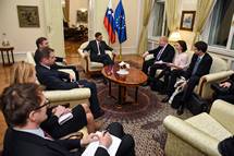 11. 1. 2017, Ljubljana – Predsednik Pahor sprejel britanskega zunanjega ministra Johnsona (STA)